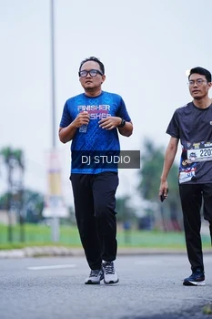 Runner Photo 2557275