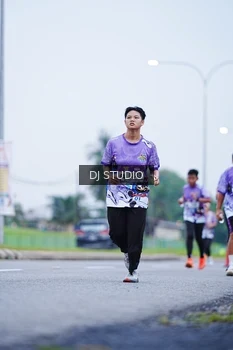 Runner Photo 2557320