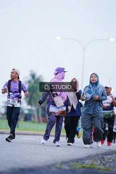 Runner Photo 2557761