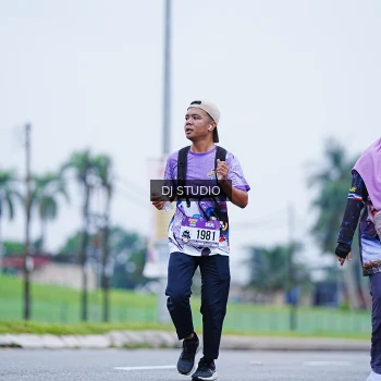 Runner Photo 2557801