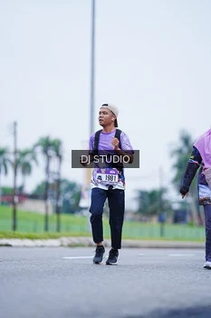 Runner Photo 2557818