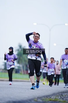 Runner Photo 2557831