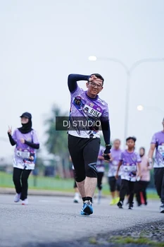 Runner Photo 2557868