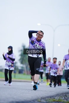 Runner Photo 2557876
