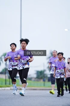 Runner Photo 2557888