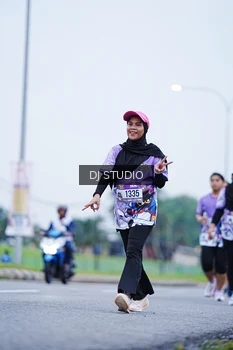 Runner Photo 2557987