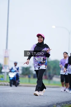 Runner Photo 2557993