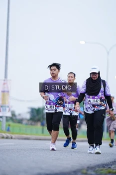 Runner Photo 2558045