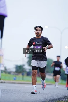 Runner Photo 2558178