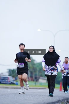 Runner Photo 2558265