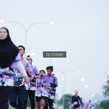 Runner Photo 2558296