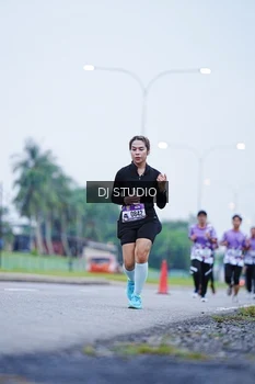 Runner Photo 2558373