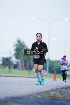 Runner Photo 2558406