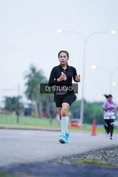 Runner Photo 2558417