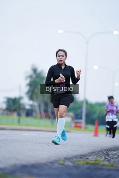 Runner Photo 2558435