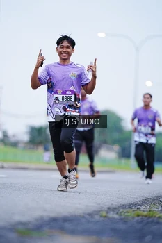 Runner Photo 2558547