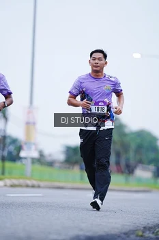 Runner Photo 2558595