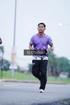 Runner Photo 2558607
