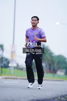 Runner Photo 2558627