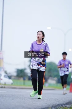 Runner Photo 2558681