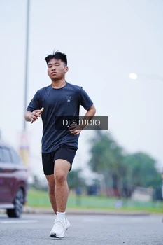 Runner Photo 2558846