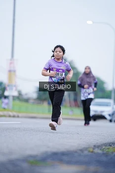 Runner Photo 2559041