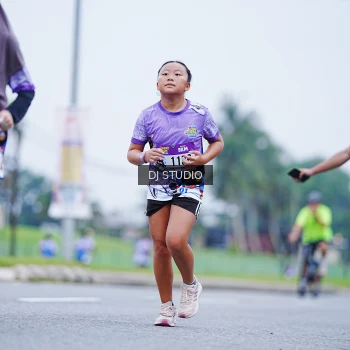 Runner Photo 2559132