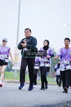 Runner Photo 2562178