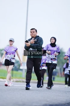Runner Photo 2562189