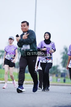 Runner Photo 2562212