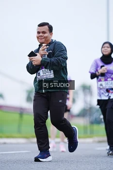 Runner Photo 2562256