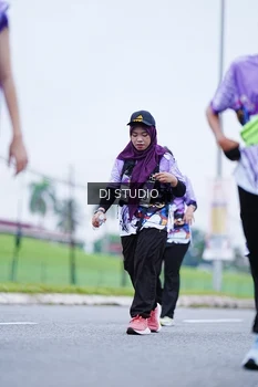 Runner Photo 2562371