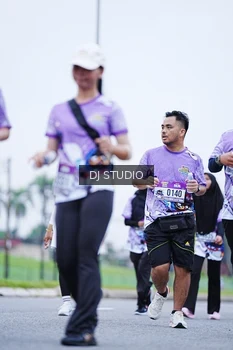 Runner Photo 2562499
