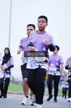 Runner Photo 2562521