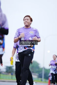 Runner Photo 2562541