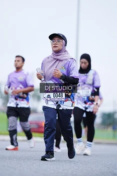 Runner Photo 2562886