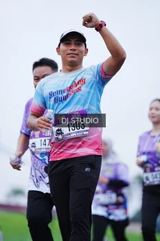 Runner Photo 2563033