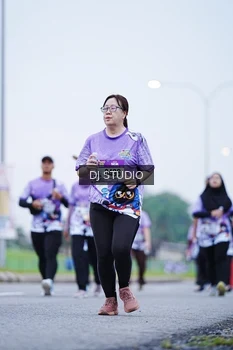 Runner Photo 2563194