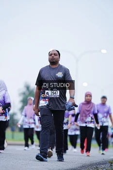Runner Photo 2563806