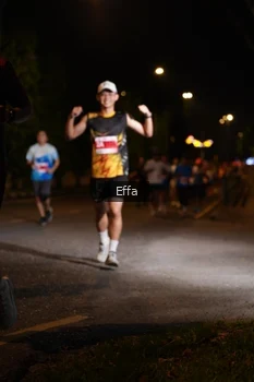 Runner Photo 2566355