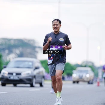 Runner Photo 2566633