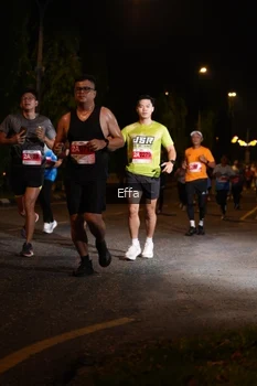 Runner Photo 2567002