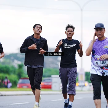 Runner Photo 2568167