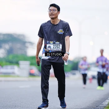Runner Photo 2568354