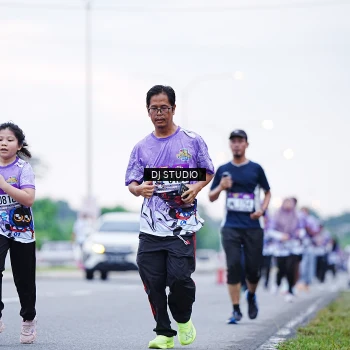 Runner Photo 2568395