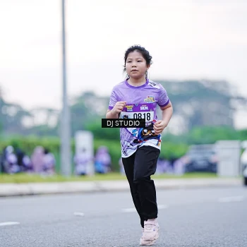 Runner Photo 2568421