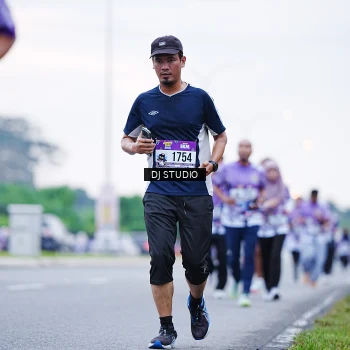 Runner Photo 2568462