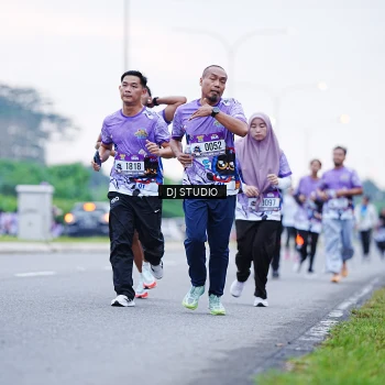 Runner Photo 2568504