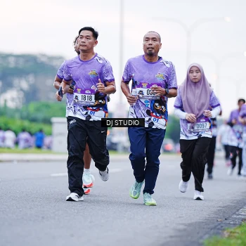 Runner Photo 2568541