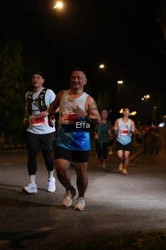 Runner Photo 2568705